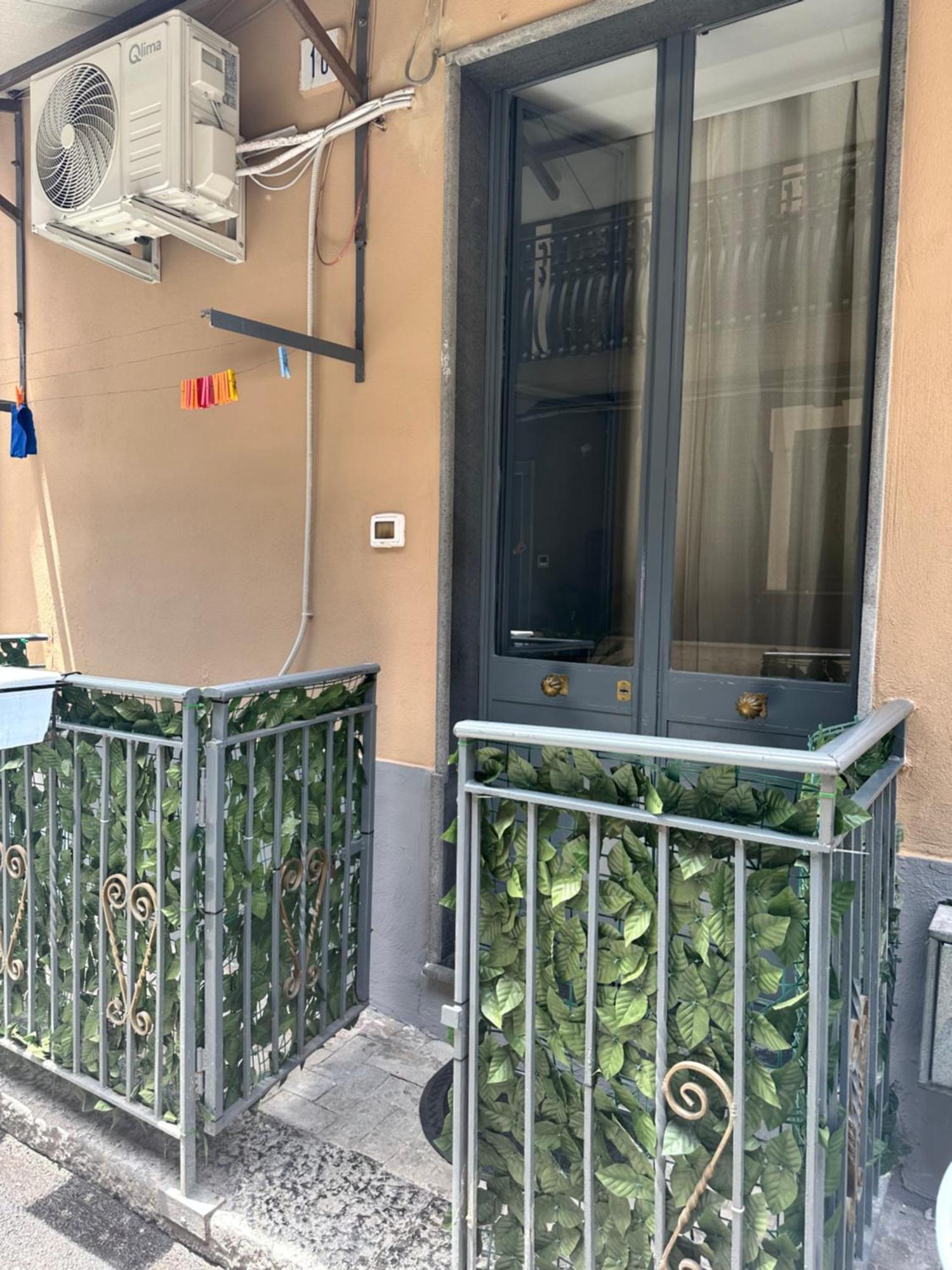Bonahouse Lägenhet Catania Exteriör bild